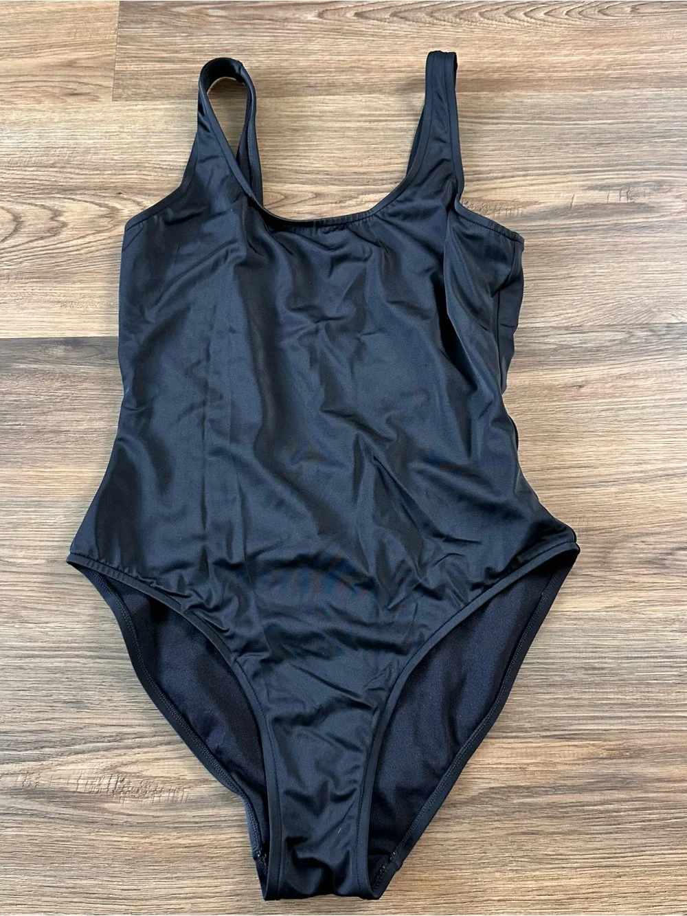 Onia‎ One Piece Swimsuit Womens Large Black Scoop Neck Classic Beach Modest EUC